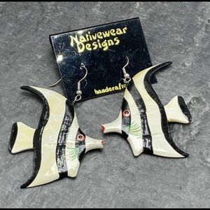 #58 NWT Women’s Vintage artisan wood paint novelty earrings tropical fish zebra